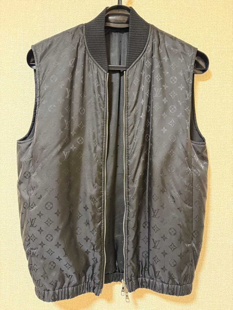 Louis Vuitton ナイロンジャケット ネイビー