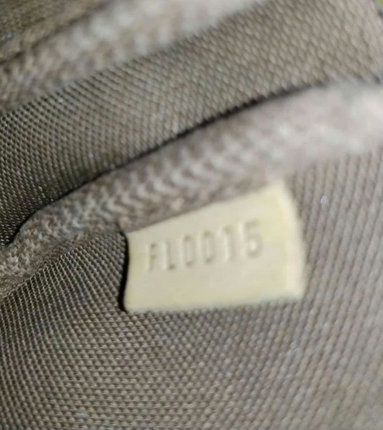 ルイヴィトン モノグラム ミニ ポシェット アクセサリーポーチ