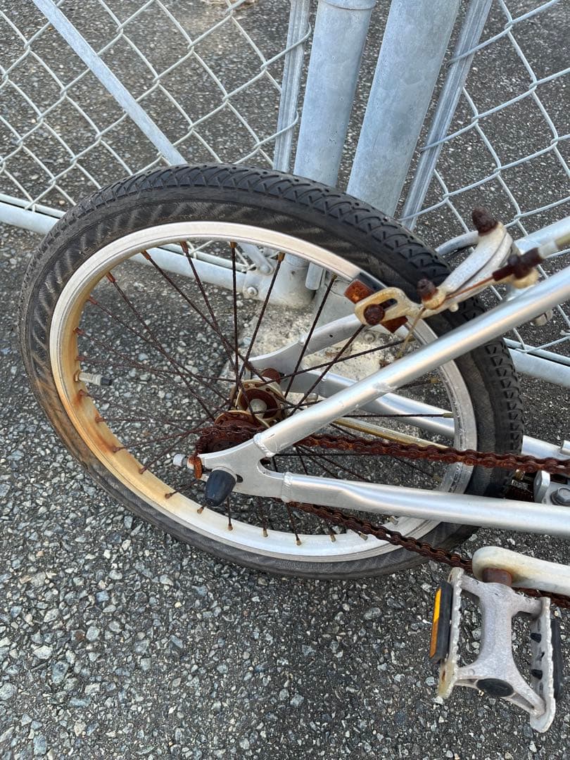 未整備　BRIDGESTONE TRANSIT aluminium 18インチ