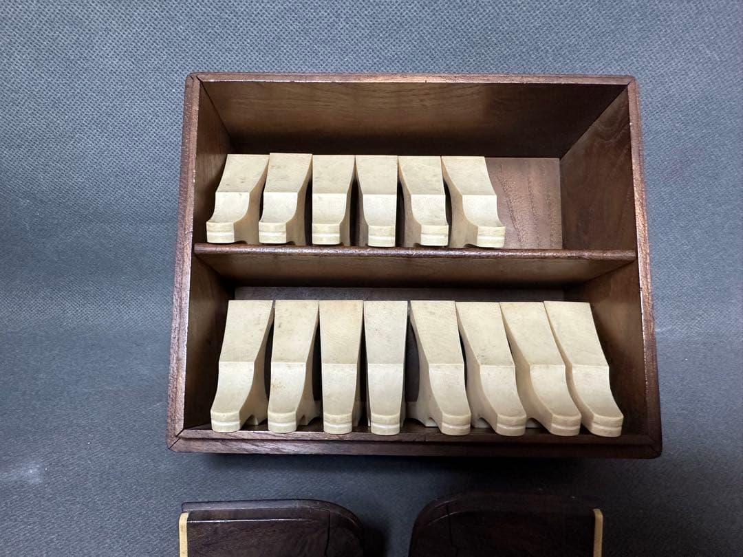 三線　琴柱 筝柱　14個セット 和楽器　御琴　箱付 和琴 御箏琴柱 琴用