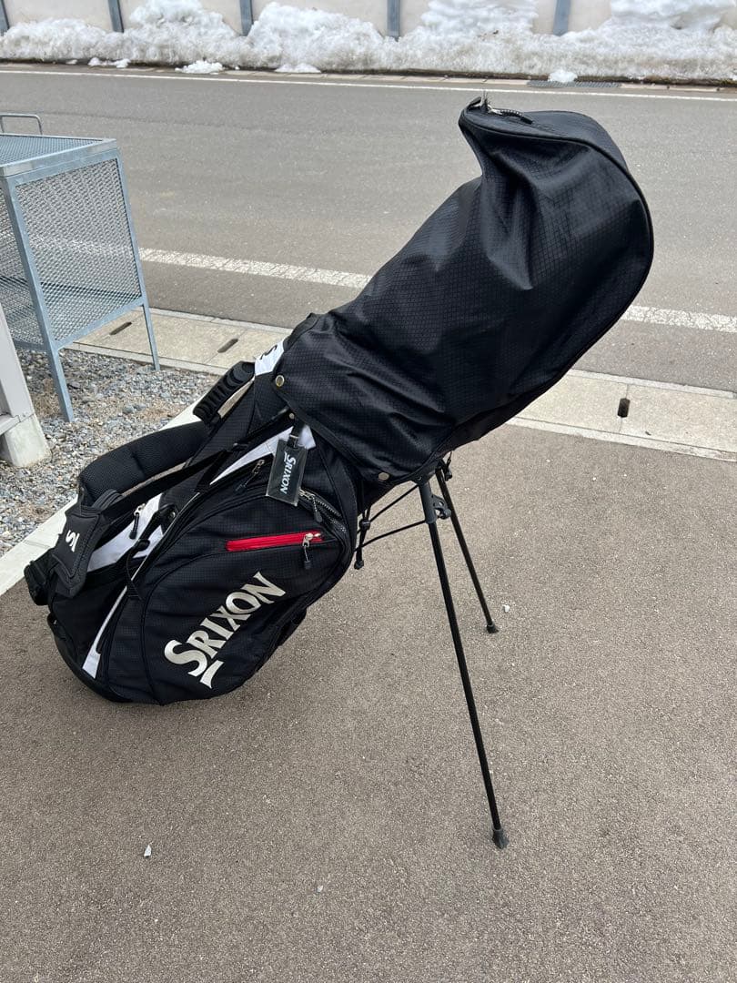 Srixon キャディバッグ 黒 スタンド付き