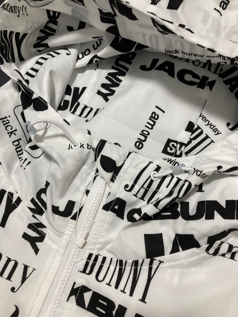 新品 パーリーゲイツ ジャックバニー ストレッチマルチロゴ ブルゾン(5)L/白