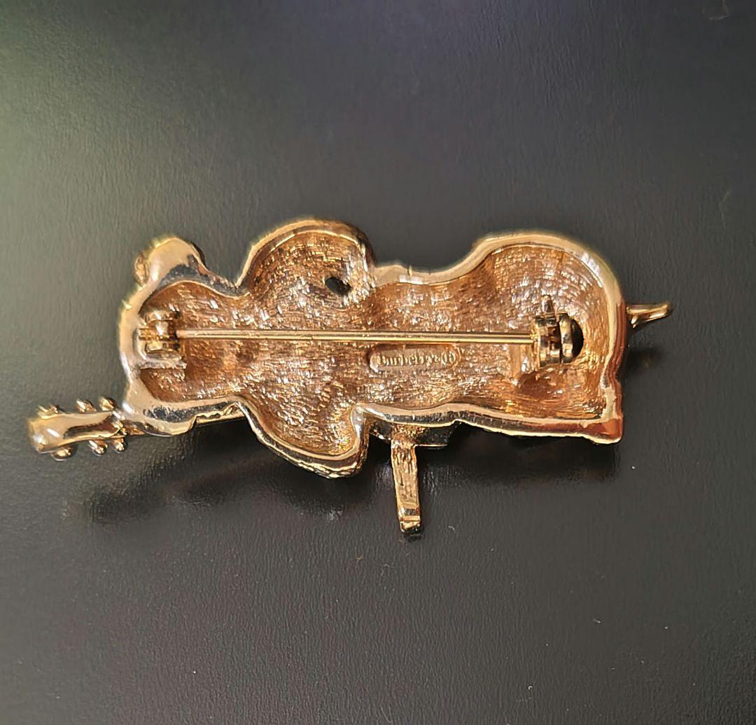 【美品】バーバリー　BURBERRY　ピンブローチ　ベアー　ゴールド