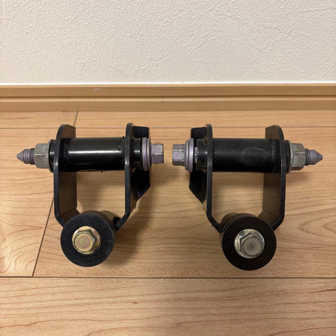 SIXTH SENSE シックスセンス 50 プリウス リアロアアームブロック