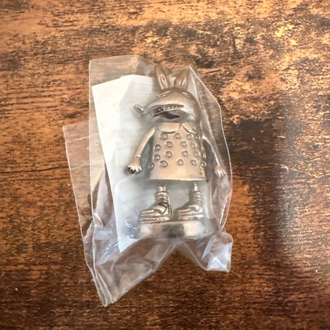 米津玄師 メタルフィギュア ウサギ TOUR FOGBOUND ガチャ