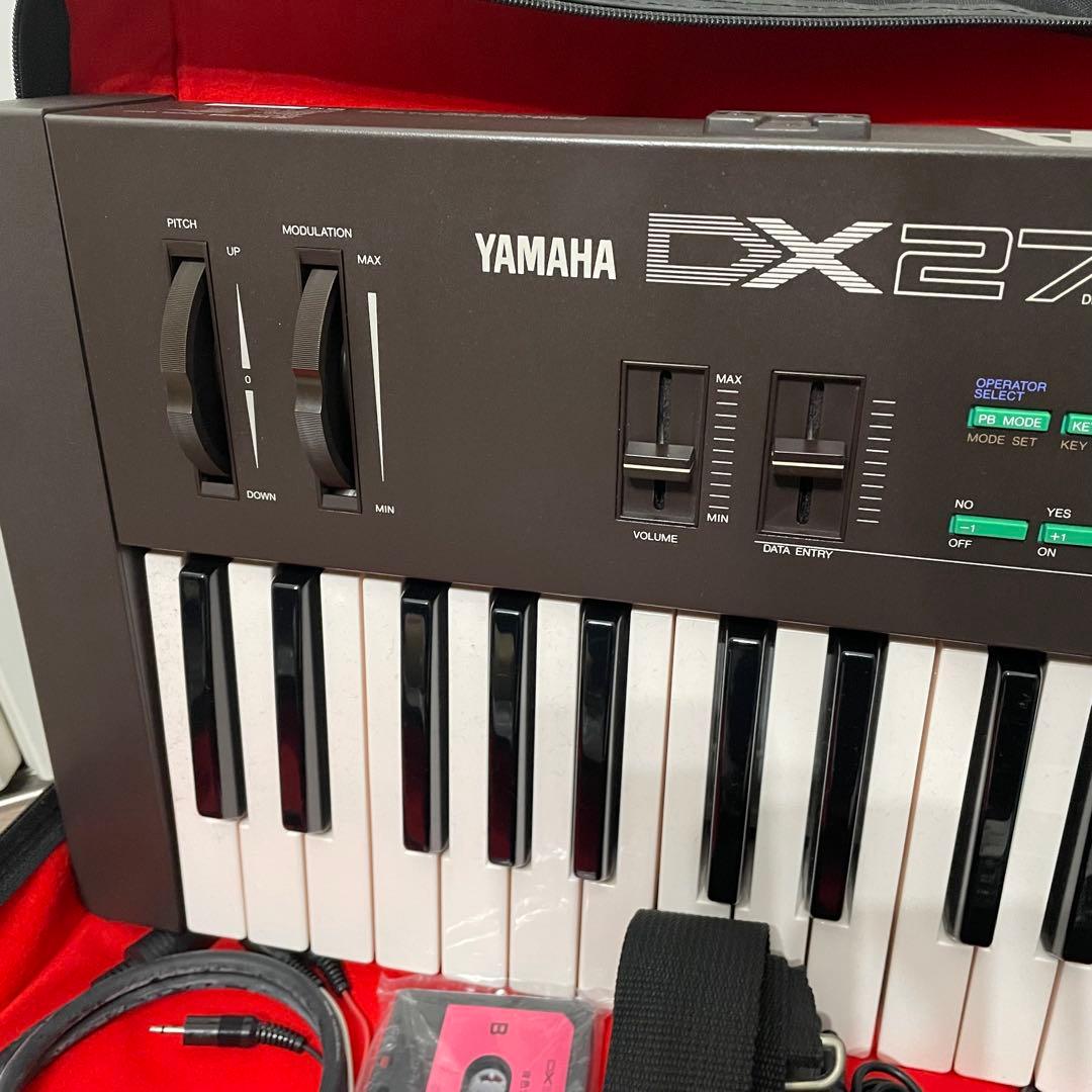 YAMAHA DX27 シンセサイザー