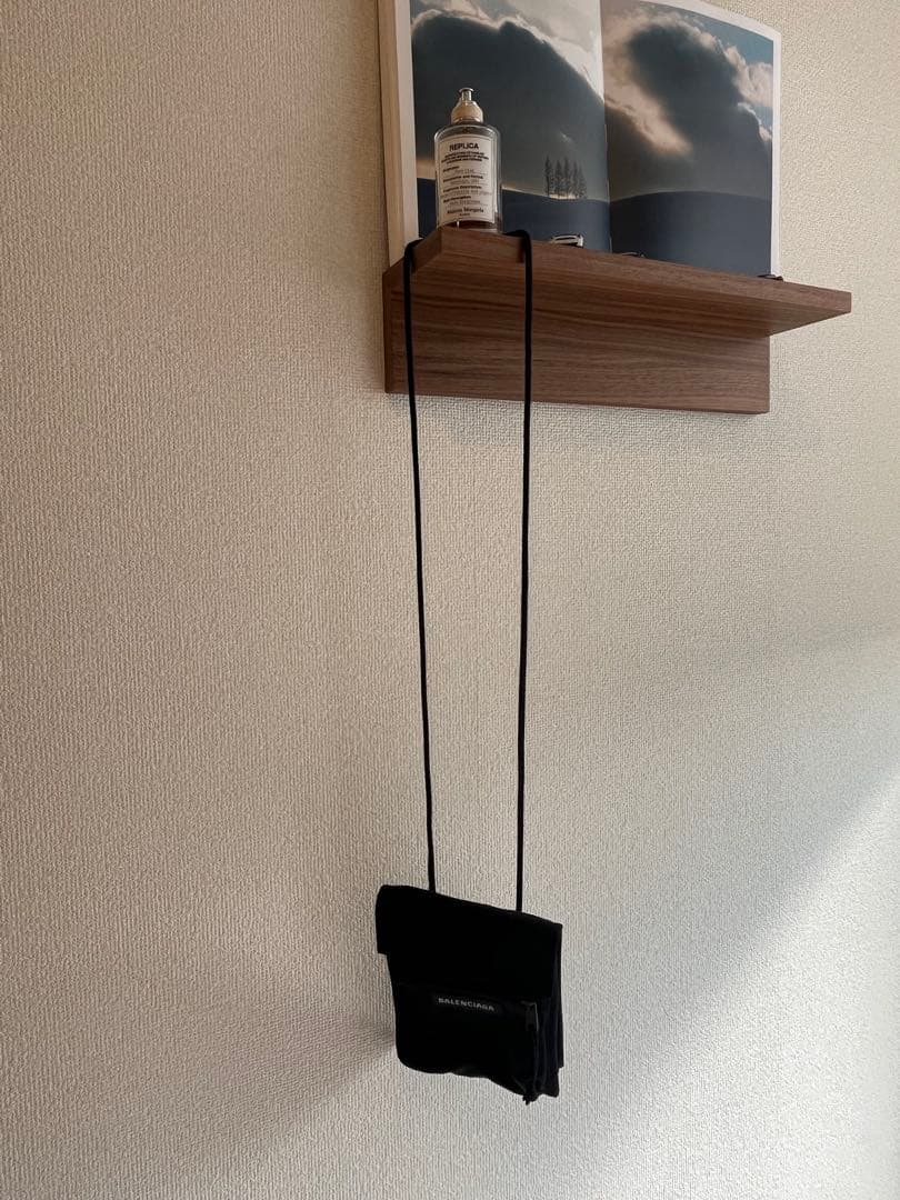 BALENCIAGA ブラック ショルダーバッグ