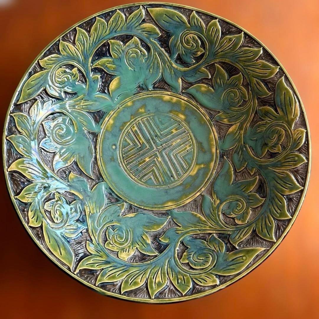 壺屋焼.小橋川永弘.緑釉.唐草.掻き落とし.大皿.希少品.未使用品