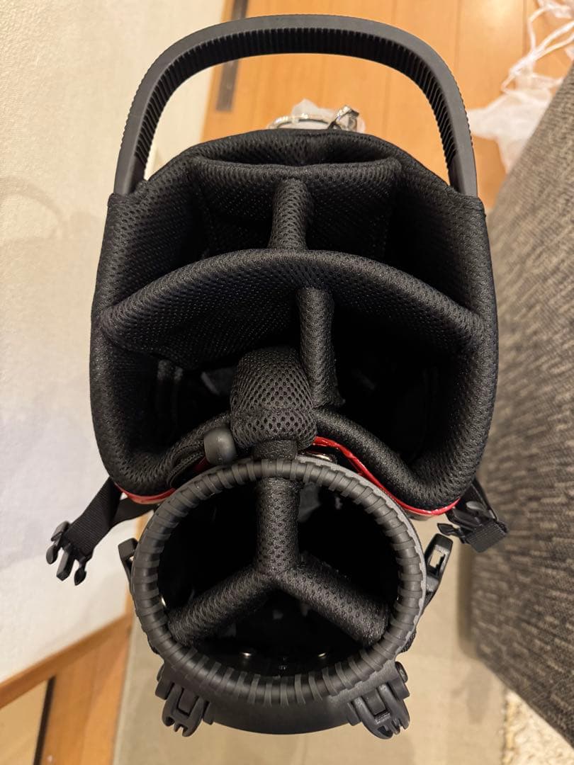 ブリヂストン TOUR B セルフスタンドクラブケース付きスタンドキャディバッグ