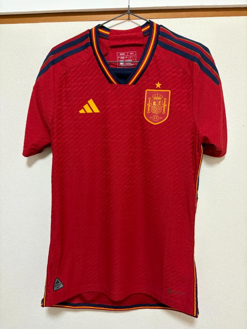 スペイン 代表2022ホーム オーセンティック ユニフォーム、セルヒオ・ブスケツ