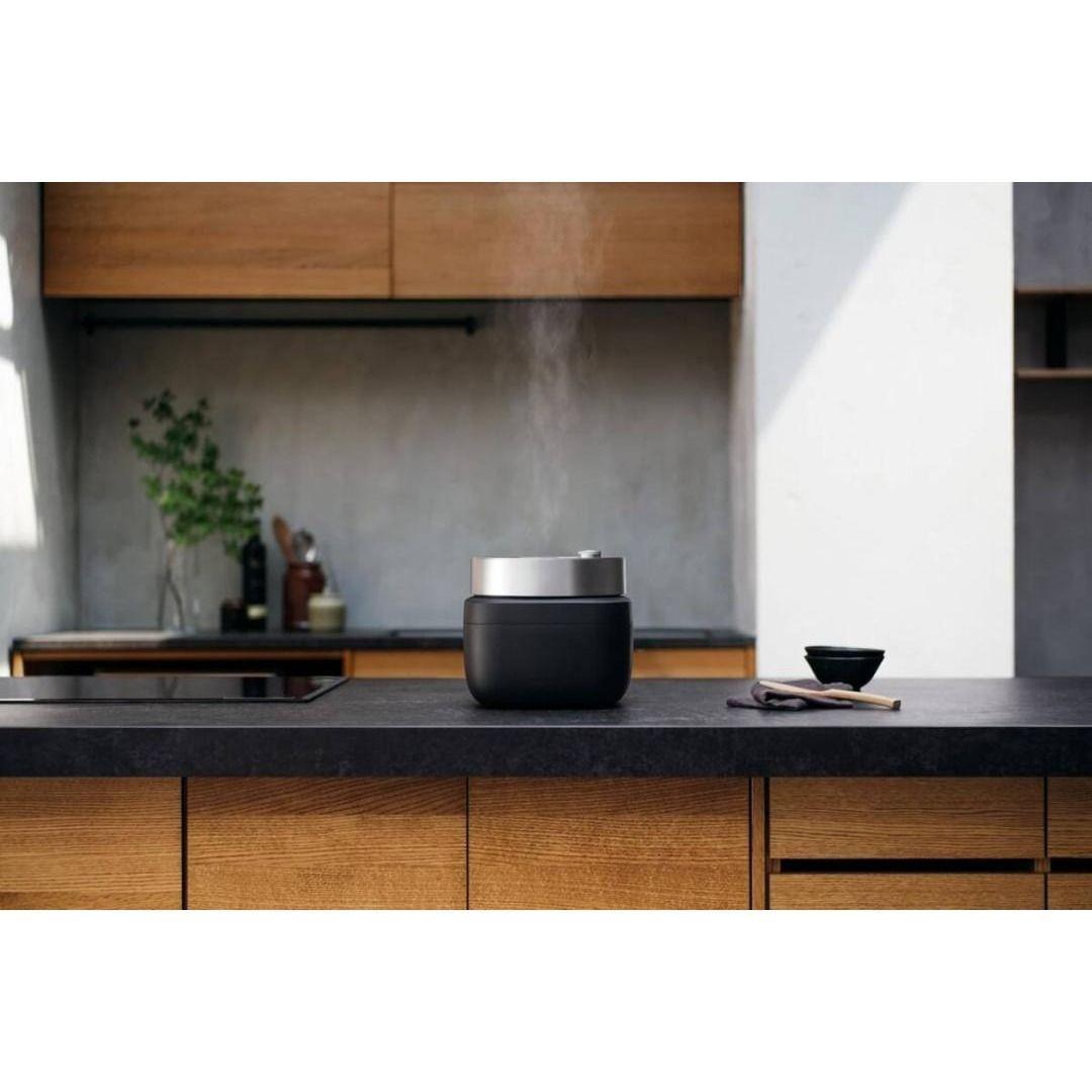 新品 BALMUDA 電気炊飯器 TheGohan【K08A-BK】3合