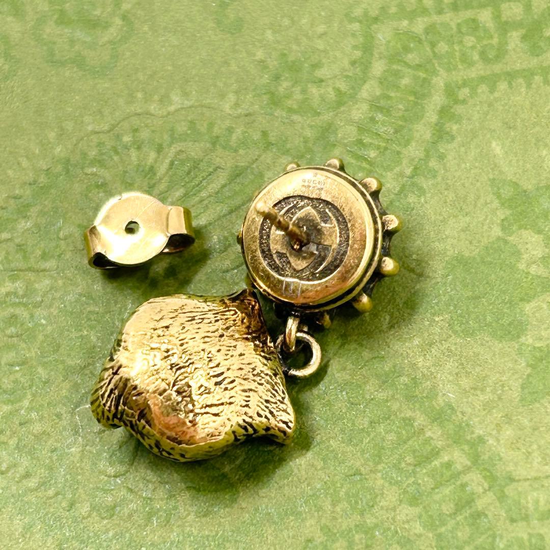 美品✨　グッチ　ピアス　キャット　アニマル　クリスタル　GG　インターロッキング