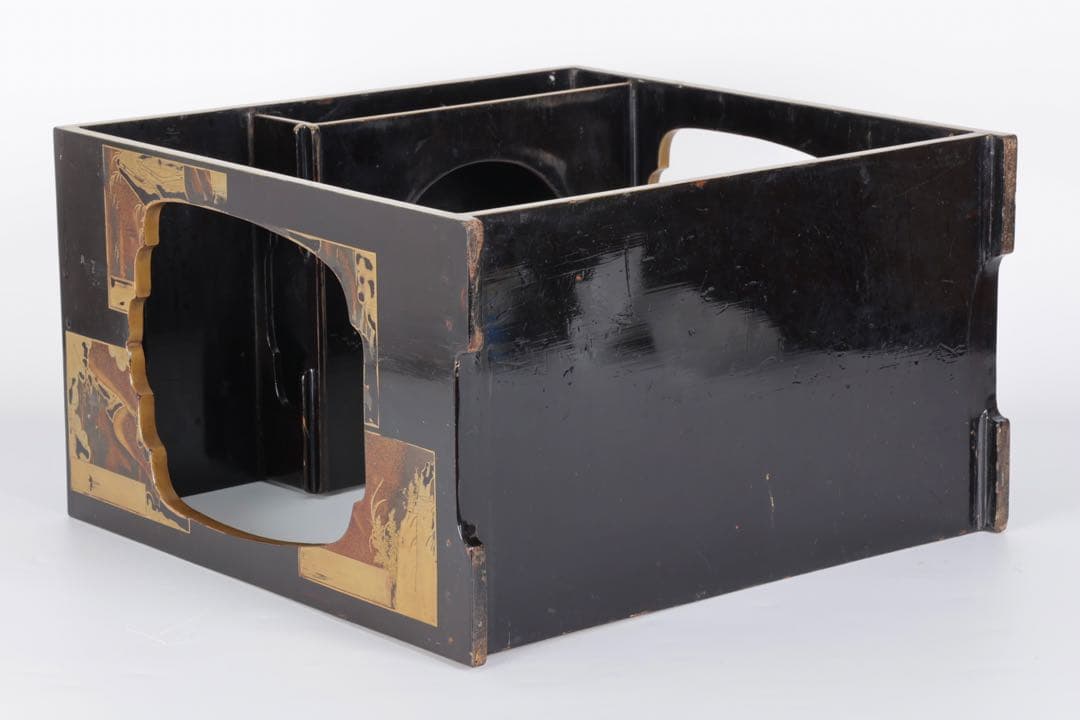 漆塗金蒔絵 野弁当 野点 花見重 重箱 錫製徳利 台付 骨董 古美術漆器 漆