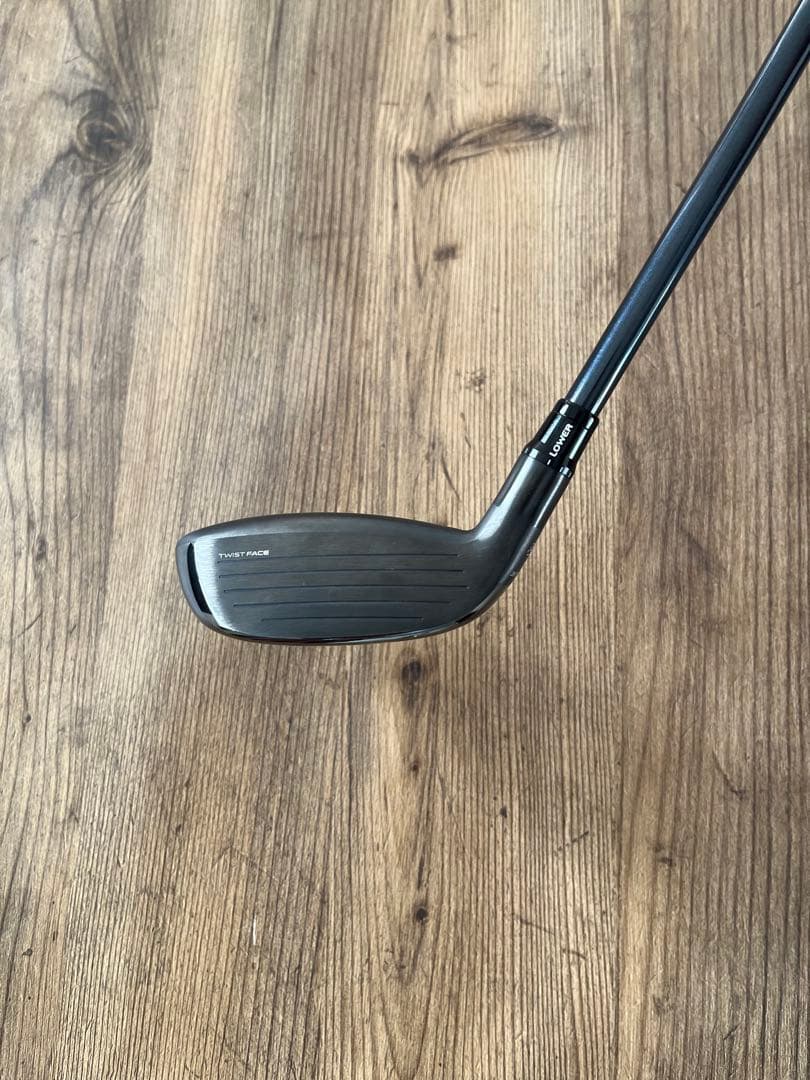 テーラーメイドゴルフ　QI35 ユーティリティ　# 4