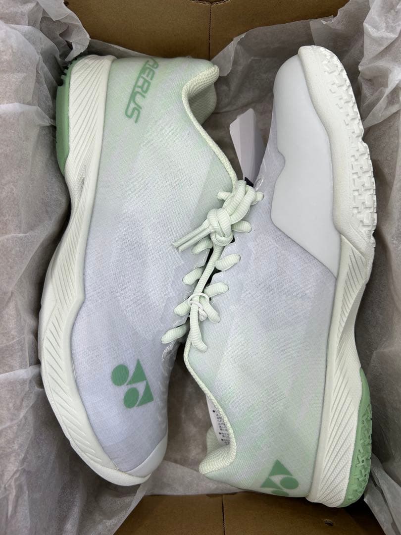 25.5㎝　エアラスワイド　新品未使用　YONEX 　バドミントン　シューズ