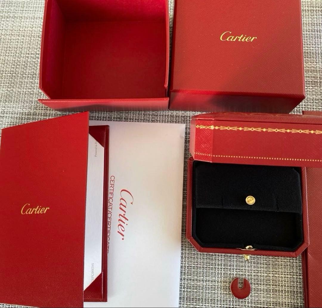 Love single stud earring イエローゴールド　ピアス