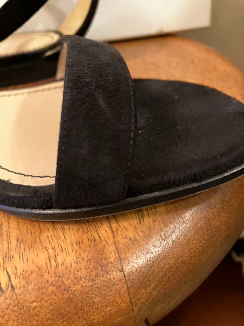 専用　購入不可！！MANOLO BLAHNIK　CHAFLAHI　ストラップ