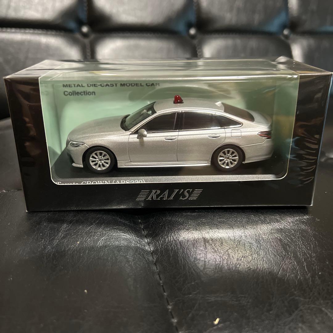 RAI'S 1/43 トヨタ クラウン 2022 兵庫県警察交通部交通機動隊車両