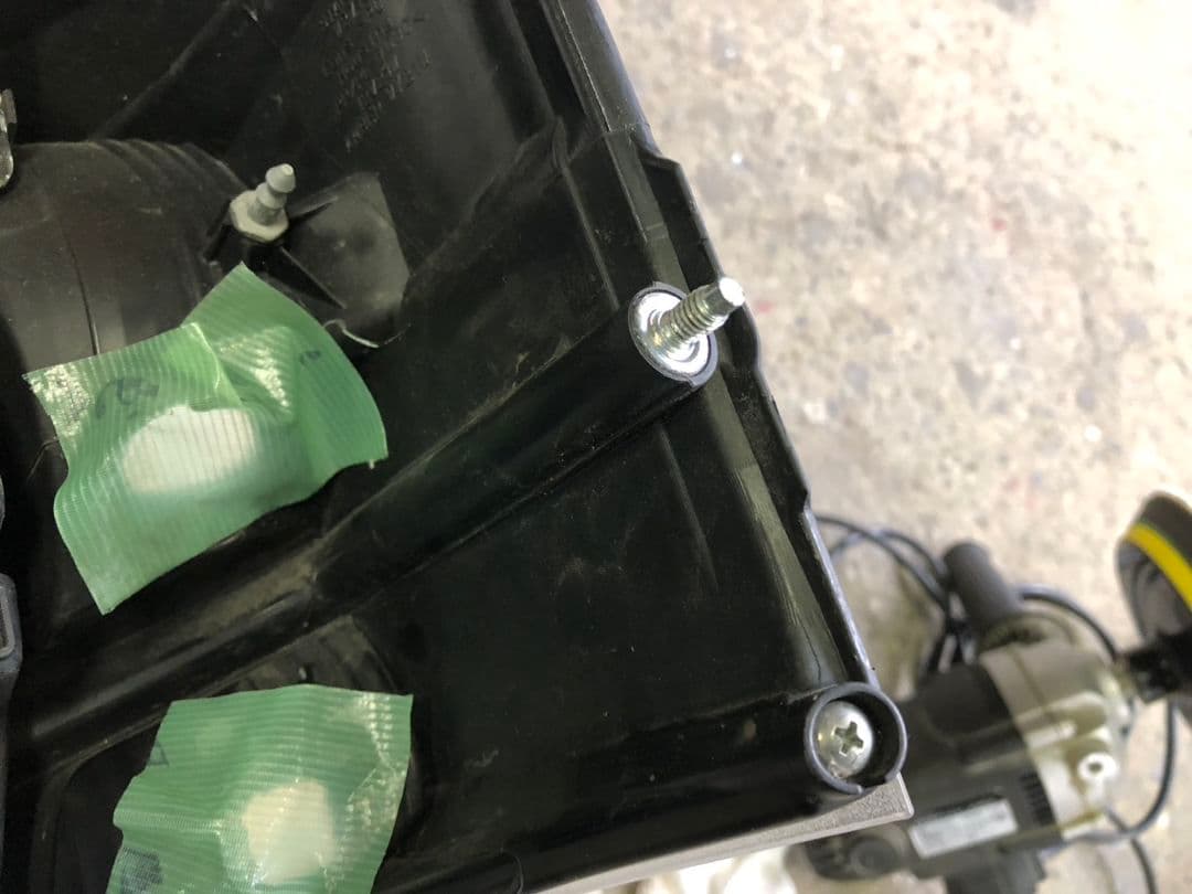 ダイハツ　500系ハイゼットトラック　ハロゲンヘッドライト