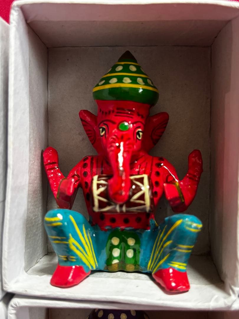 インド製 神様17体セット 開運 祈りの置物 スピリチュアル 守護神 ケース付き