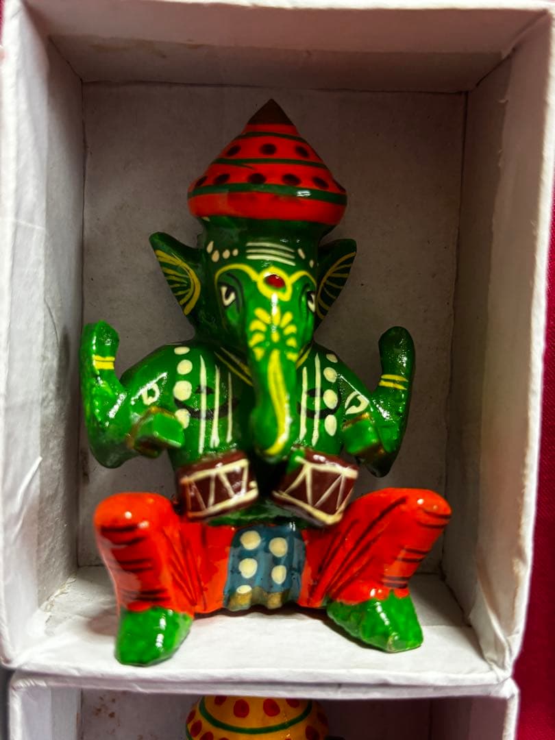 インド製 神様17体セット 開運 祈りの置物 スピリチュアル 守護神 ケース付き