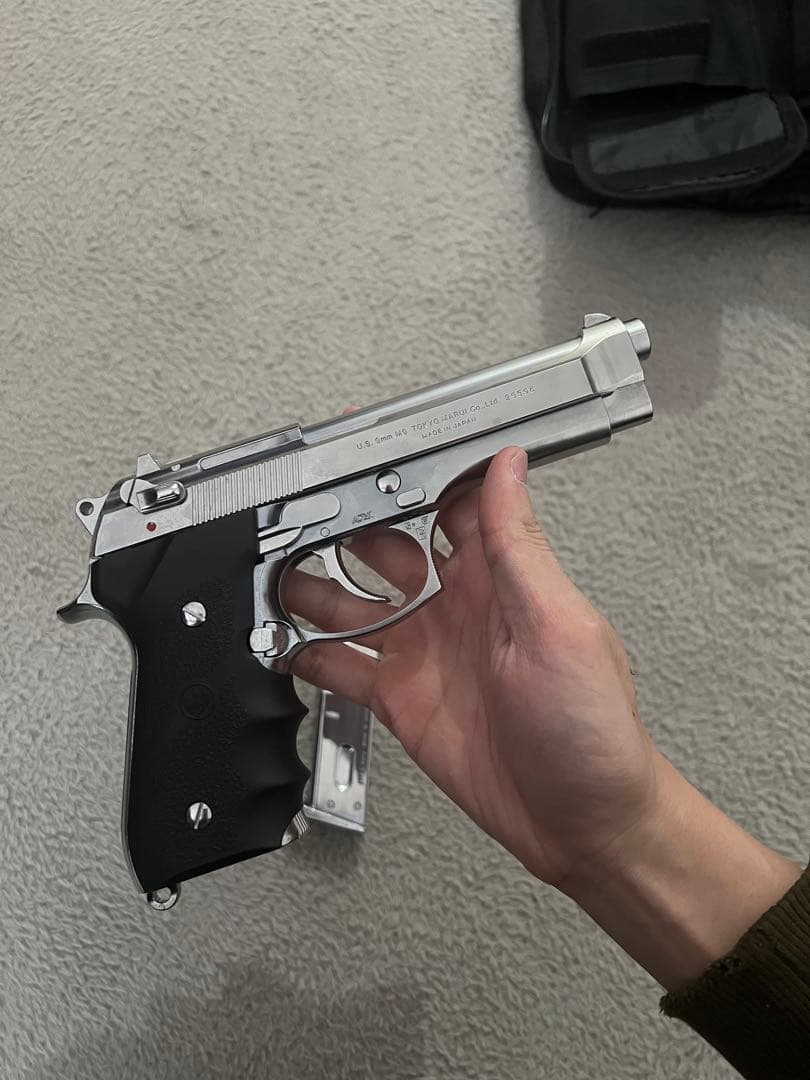 M92F クロームガスガン