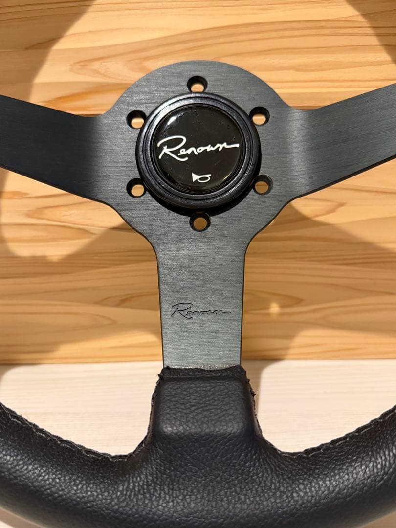 レナウン ステアリング ブラック