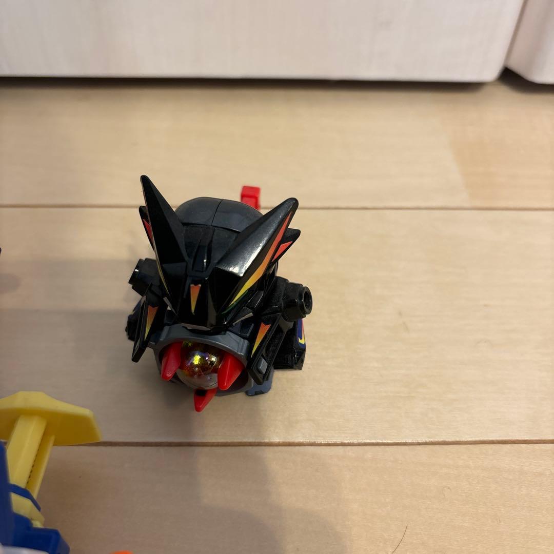 スーパービーダマン3体