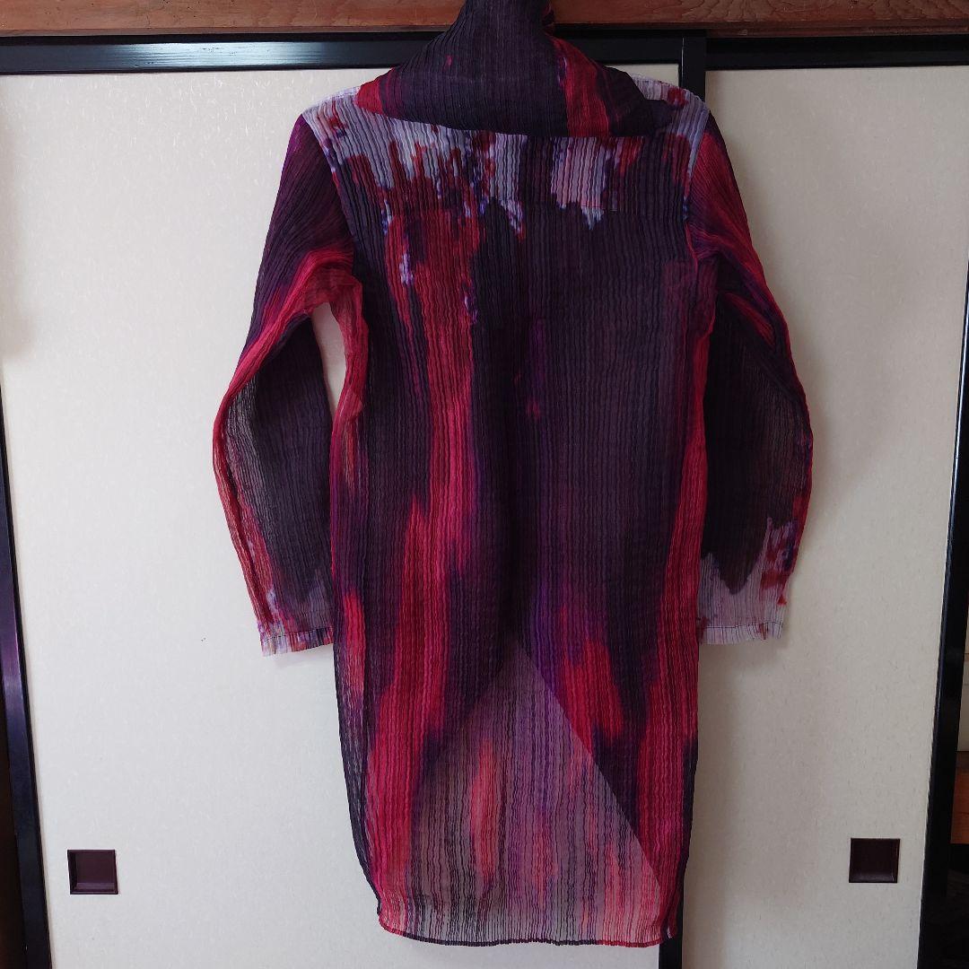 イッセイミヤケ　プリーツ　カーディガン　トップス　赤系　レトロ　レディース