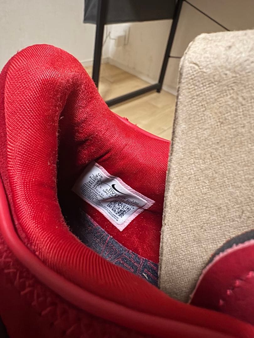 投げ売りNIKE レブロン20 LeBron リヴァプール