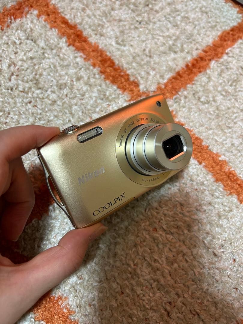 Nikon COOLPIX S3300 スイートゴールド　動作確認済み