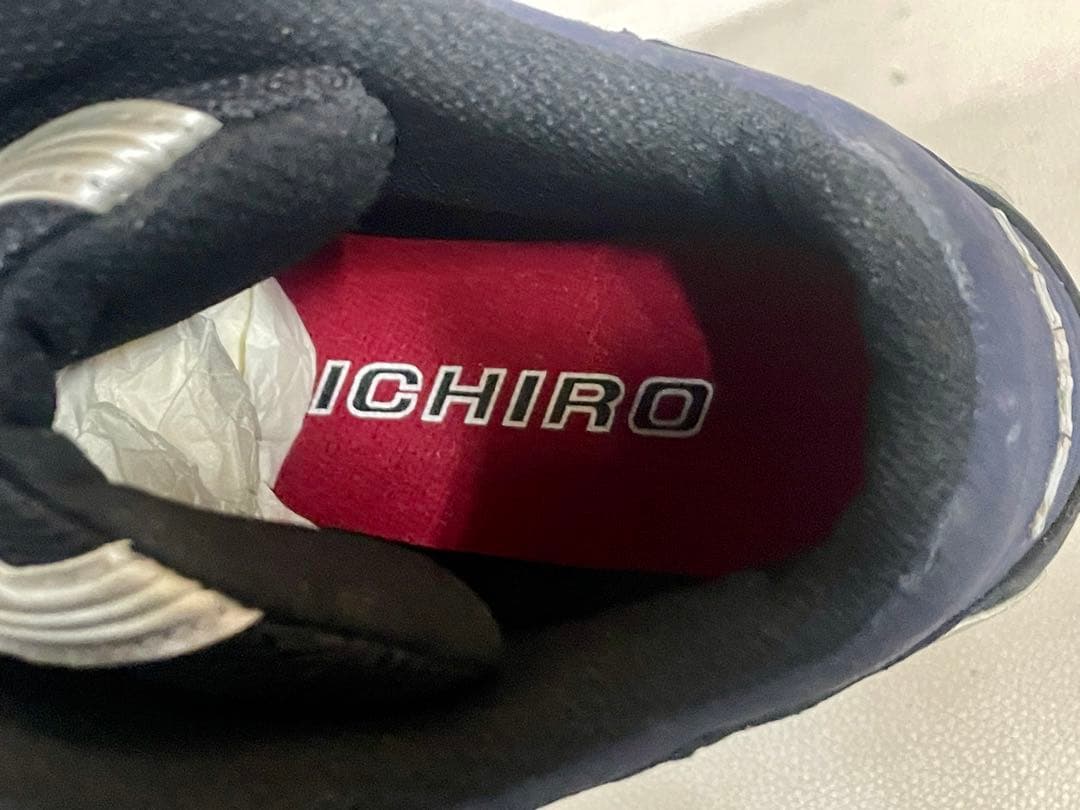 2005 イチロー　支給品同等モデル　スパイク