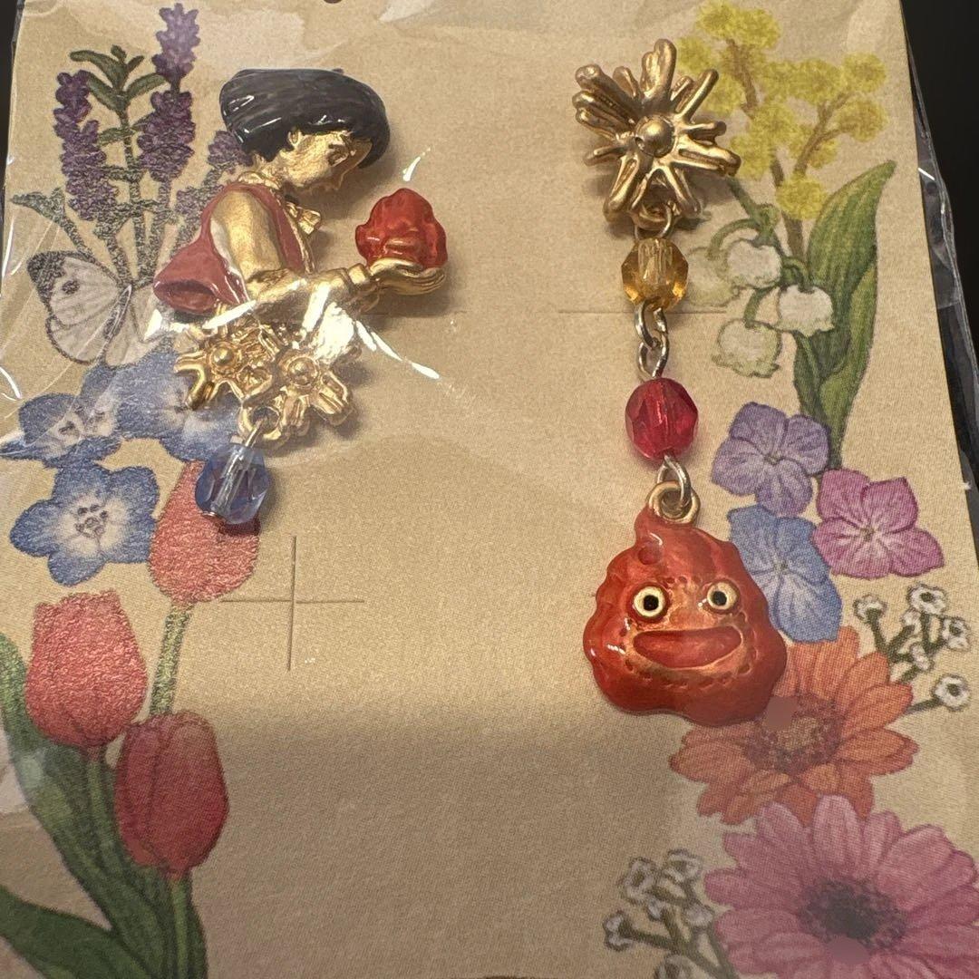 スタジオジブリ ハウルの動く城　カルシファー　ピアス限定商品　完売品