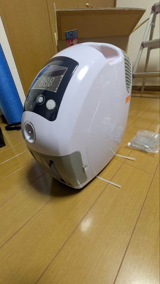 酸素発生器・酸素濃縮器NevotonネボトンMAF mini 1.5