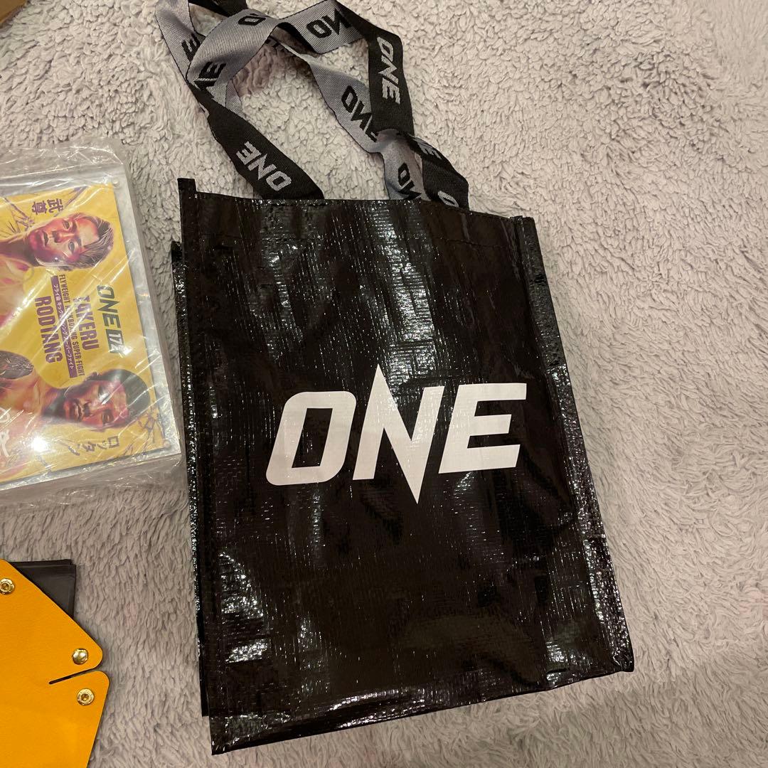ONE Championship グッズセット サイン入り