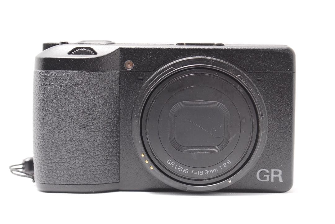 【人気モデル】RICOH GR Ⅲ 付属品充実 持ち運びケース付 高性能