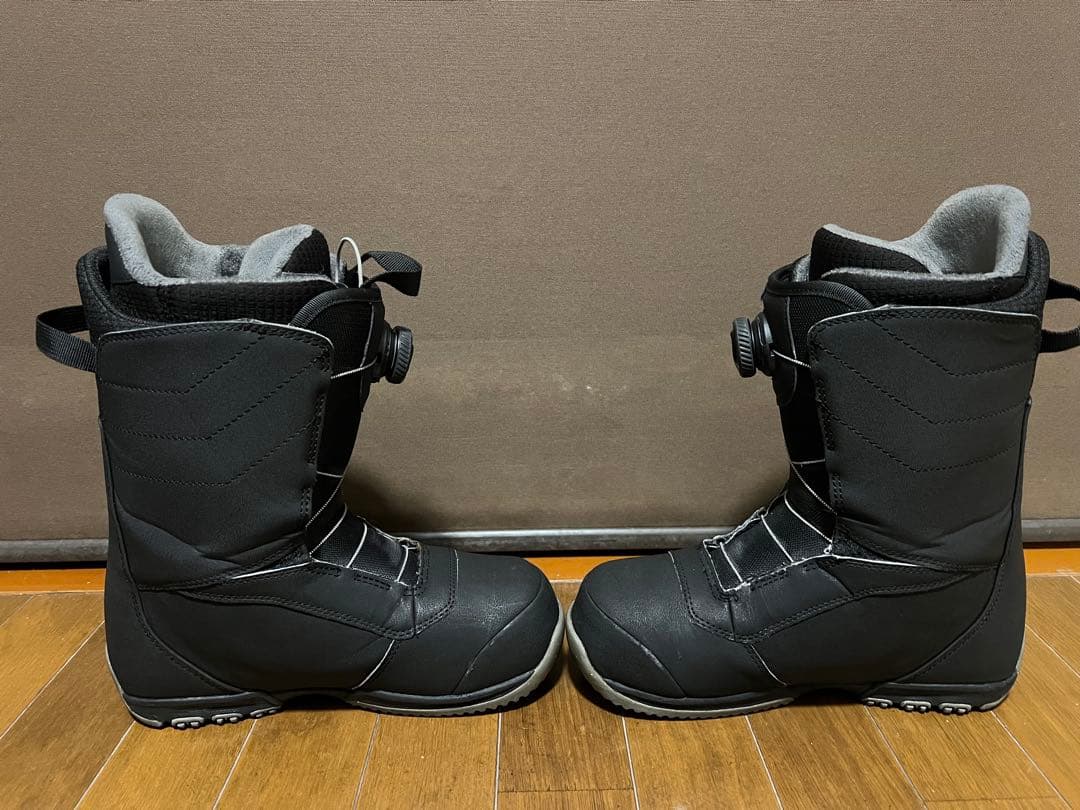 スノボブーツ