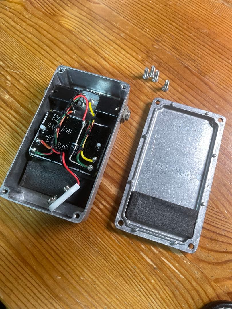 ギター Pete Cornish TB-83TM Treble Booster