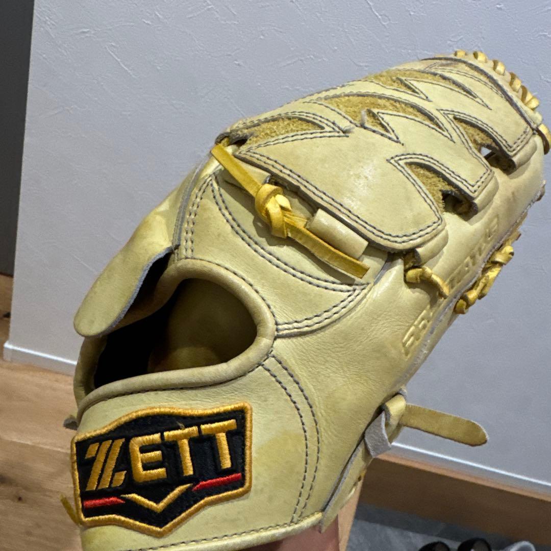 ZETT イエロー 硬式グローブ 右投げ