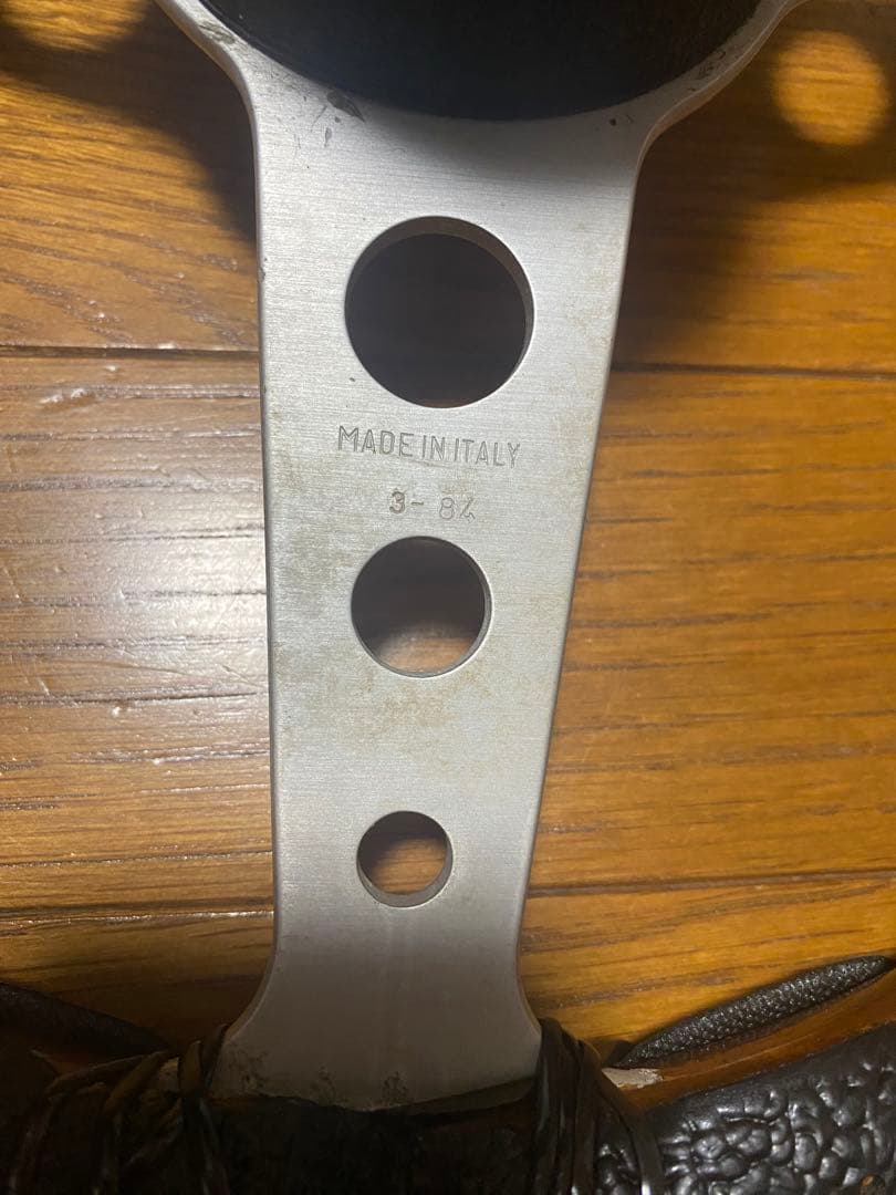 momoインディステアリング　ジムニー　ロードスターJA11 ムーンアイズ