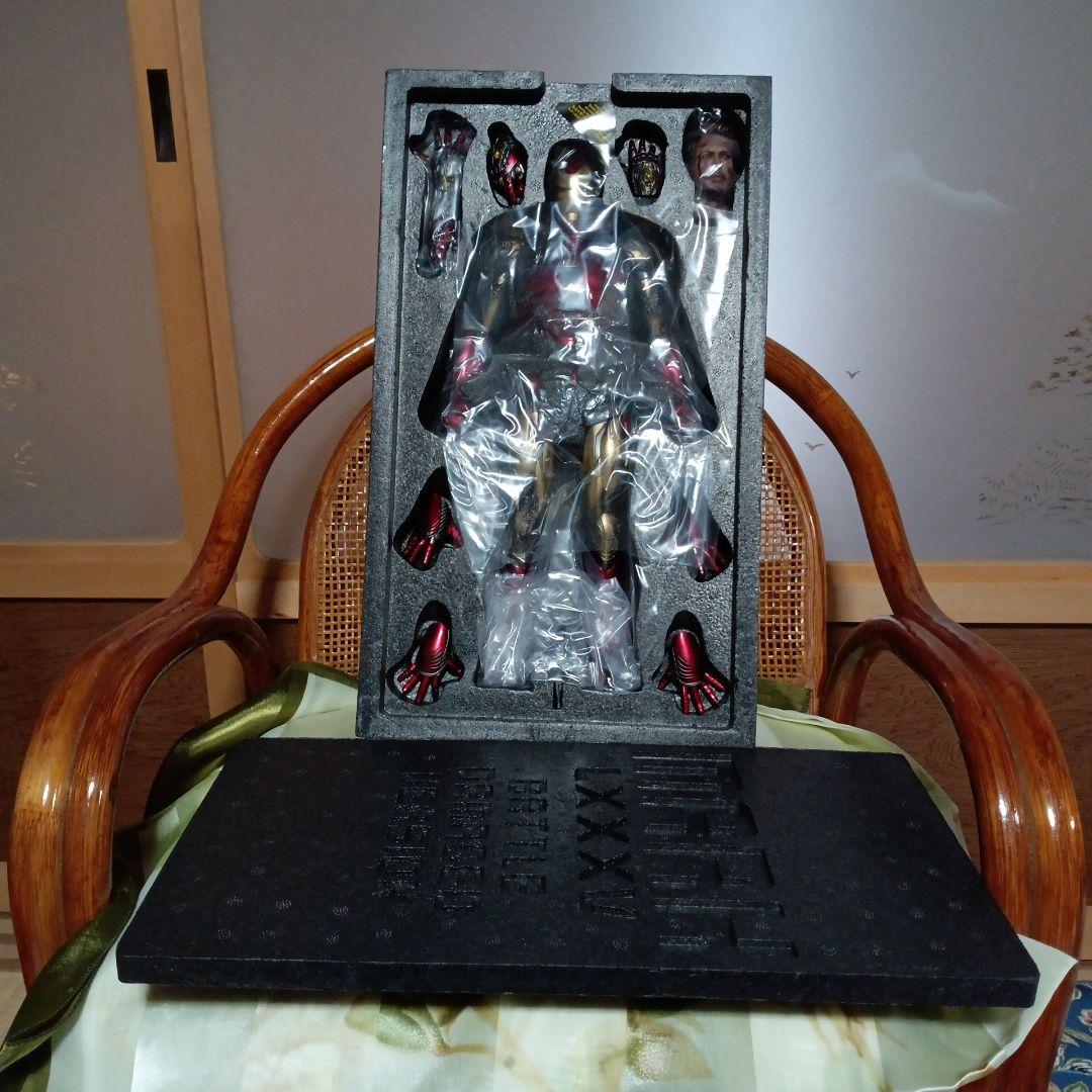 ホットトイズ　エンドゲーム　アイアンマン　バトルダメージ