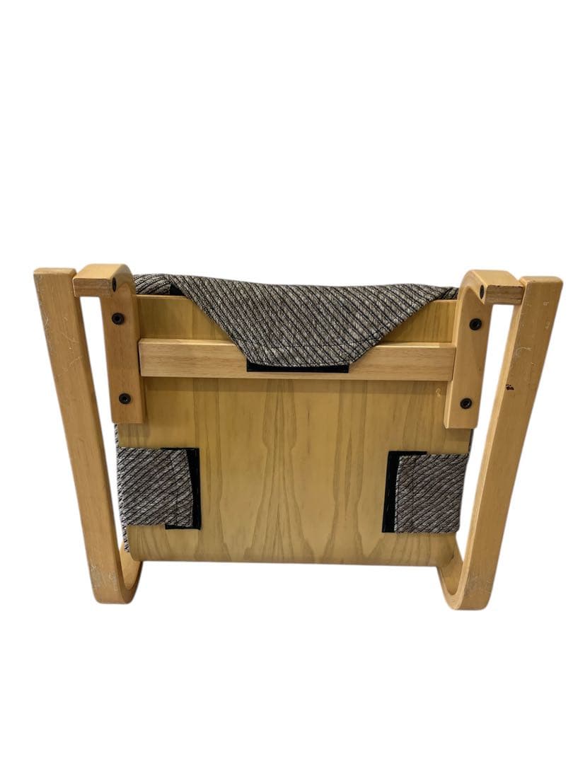 徳島県立工業技術センター　新日本木工　曲木　低座椅子　胡坐楽座椅子　腰痛防止