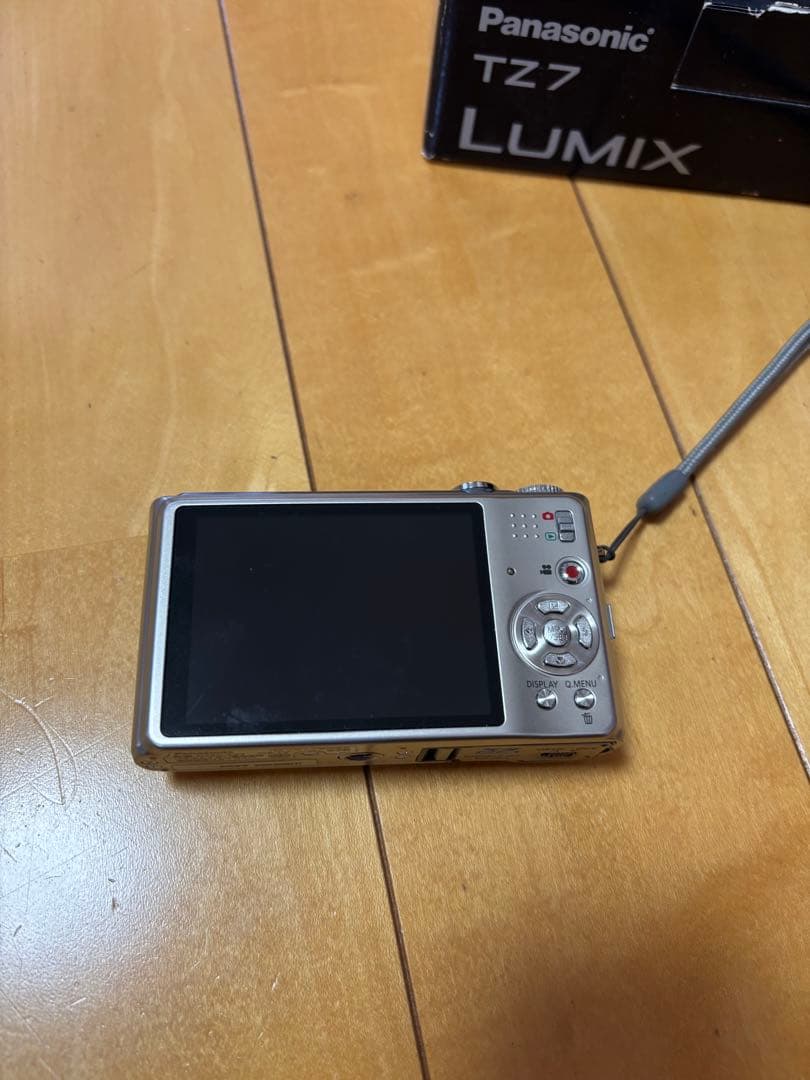 Panasonic TZ7 シルバー 12倍ズーム