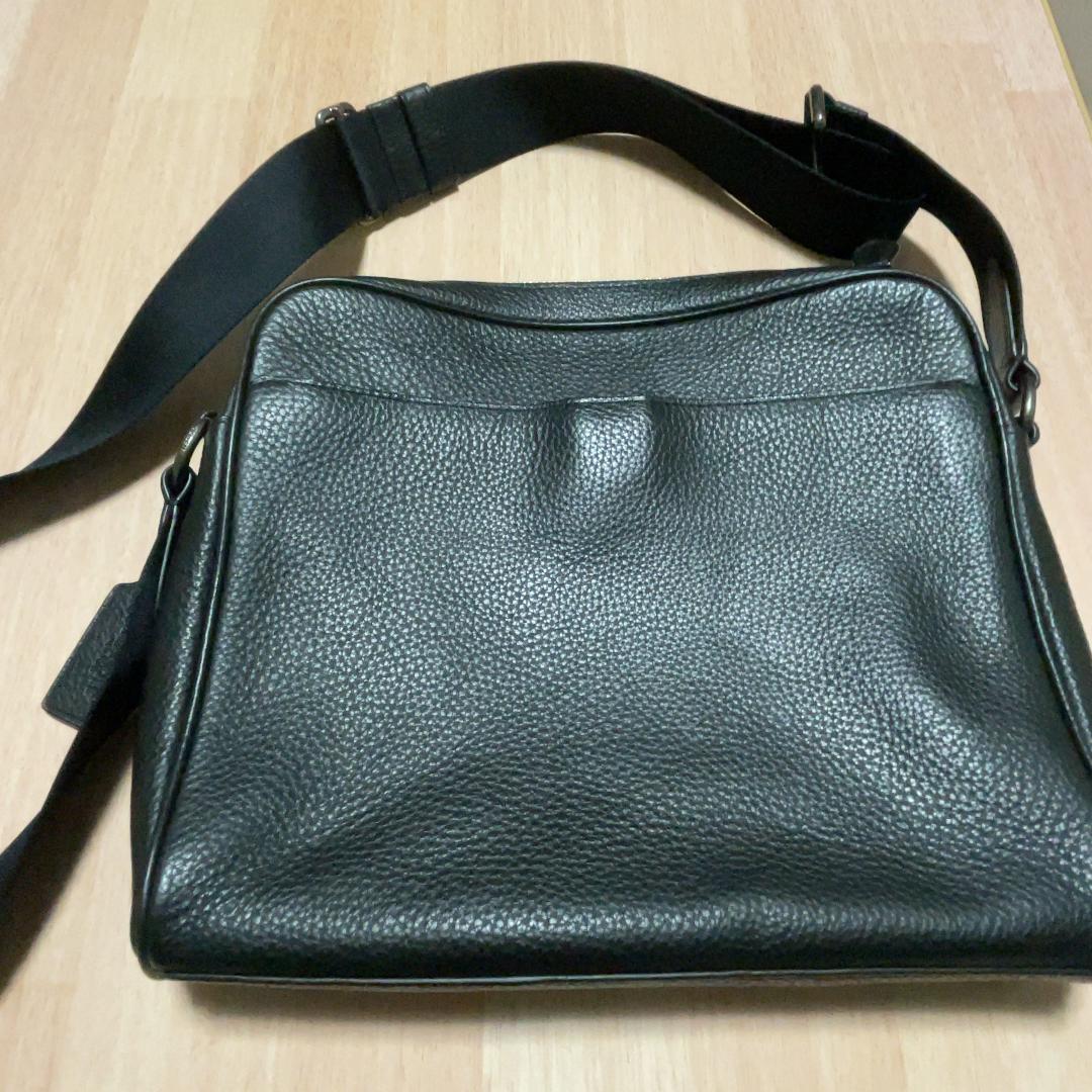 コーチ 本革 レザー ショルダーバッグ ブラック 黒 メンズ レディース