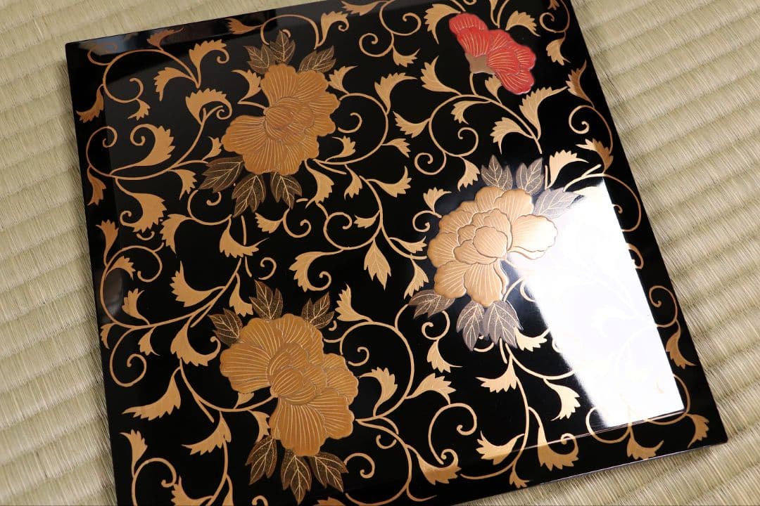 時代 牡丹唐草金蒔絵 黒塗 梨地 五段重 重台 桔梗紋 松鶴 共箱【MA120】