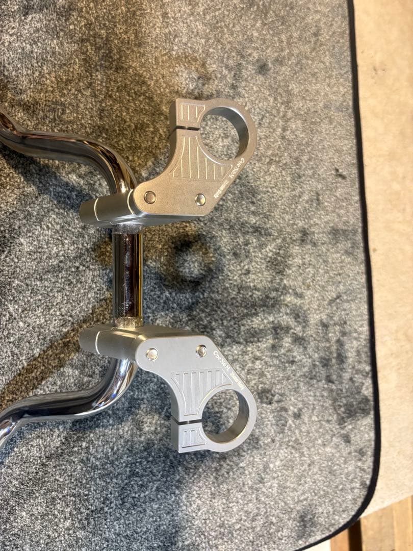 cbx400Fcbr400fワンズ製クランプ７６０３ハンドルセット