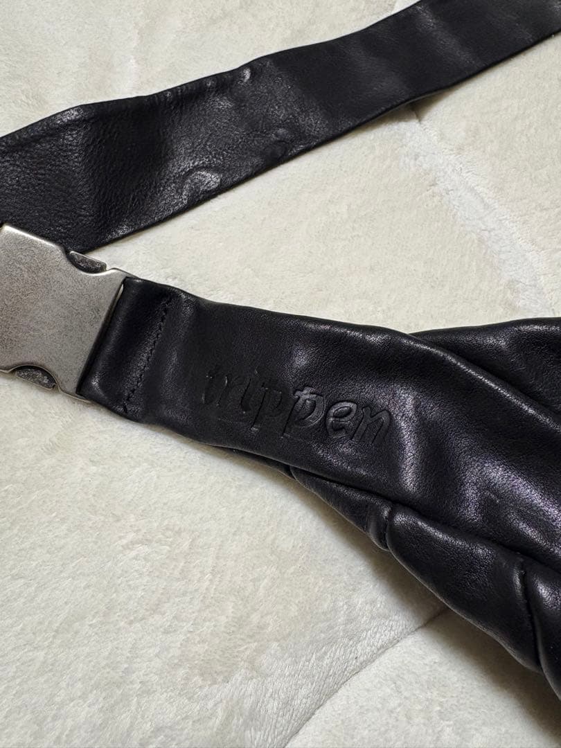 極美品trippen トリッペン　ボディバッグ　ブラック　バッグ