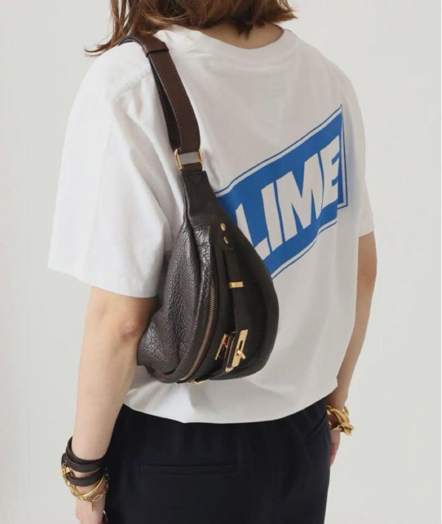 シータパランティカ　ダークブラウン ボディバッグ