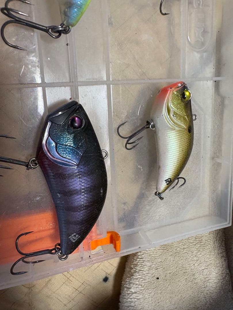 バイブレーションルアーセット 8個入り