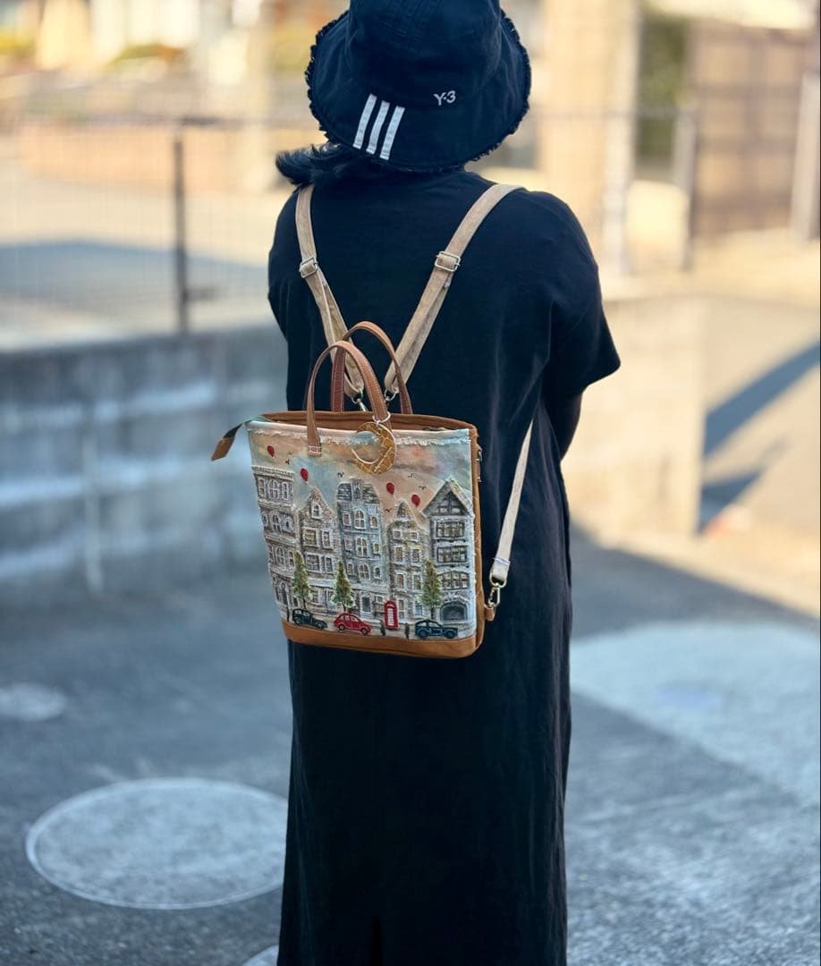 (手づくり)\"赤コントラスト ロンドンストリート\"リュックショルダーバッグ/刺繍